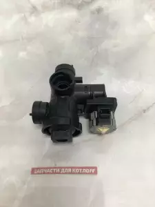 Трёхходовой клапан (вентиль) Bosch 87160108010 для котлов Трёхходовой клапан (вентиль) Bosch 87160108010 для котлов