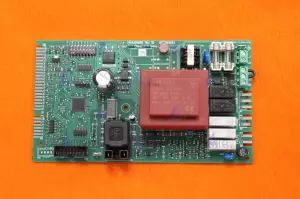 Основная плата управления Bosch 87160134660 для котлов Основная плата управления Bosch 87160134660 для котлов